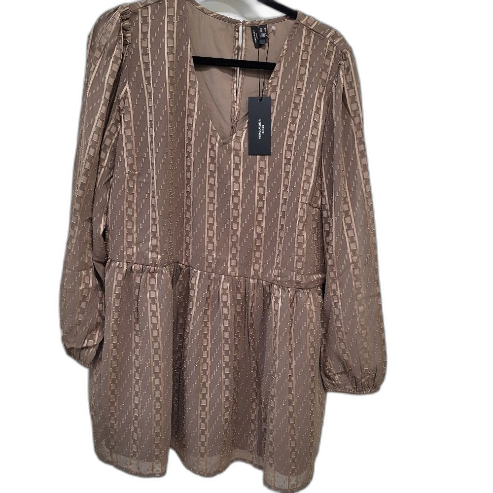 NEW Lined Textured Tunic Blouse - Size 16